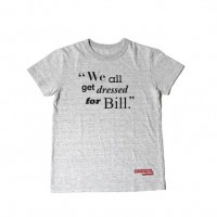 アナ・ウィンターのビルに対する言葉を記したオリジナルTシャツ（5,040円）