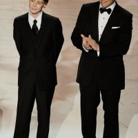 2010年アカデミー賞授賞式に登場したマコーレー・カルキンとマシュー・ブロデリック