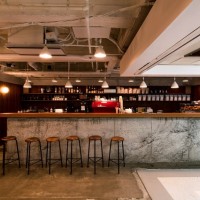 村上隆プロデュースのカフェ「バー・ジンガロ」