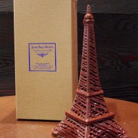 エッフェル塔型のチョコレート