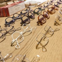 「BuddyOptical」眼鏡も多彩なデザインでラインアップ