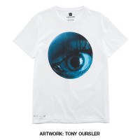 GAP×VISIONAIREのコラボTシャツ、トニー・アウスラーのアートワーク