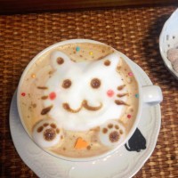 ラテアートのカプチーノ「ニャプチーノ」