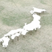 日本列島のベンチ（鈴木康広）