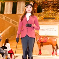 日本橋三越で乗馬サロン10周年ファッションショー開催