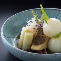 日本料理「すし割烹 海舟」オープン