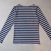 長袖Tシャツ（2万1,000円）