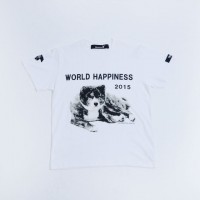 「グラウンド ワイ」が「WORLD HAPPINESS」とのコラボレーションTシャツを発売