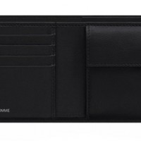2つ折財布 W11.5cm×H9.5cm 4万4,000円／ディオール オム