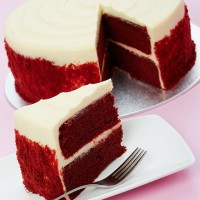 シンプルに生地を楽しめるカットケーキ「Layer Cakes」（1カット／600円）