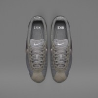 「ナイキ コルテッツ」をモダンに仕上げた「NikeLab CLASSIC CORTEZ」