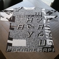 10月14日から20日まで、伊勢丹新宿店本館2階=TOKYO解放区で展開されるTシャツ（8,000円）