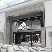 アディダスが日本初形態となるスポーツスピリットを体感できる“ホームコート（HomeCourt）”をコンセプトとした新店舗「アディダス ブランドコアストア 大阪」をオープン