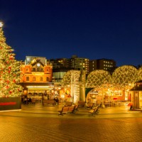 恵比寿ガーデンプレイスのクリスマスイベント「Baccarat ETERNAL LIGHTS -歓びのかたち-」が開催