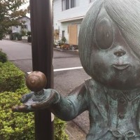 鳥取県境港市にある水木ロードでは、至るところに鬼太郎のキャラクターが見られる