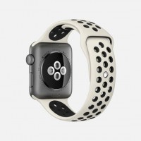 Apple Watch NIKELAB（38mm、3万7,800円/42mm、4万800円）