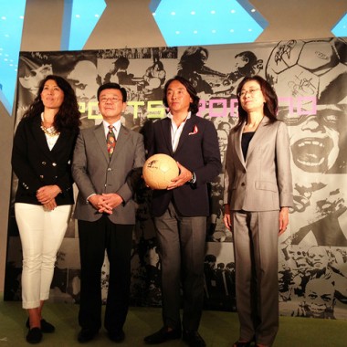 トッズ・ジャパンが、北澤豪スポーツ社会貢献プロジェクトのサポート発表