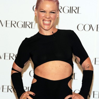 9月8日はP!NK（歌手）の誕生日です