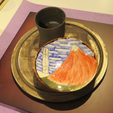 新宿伊勢丹、月と器を楽しむ「月待ちの宴」開催。作家13人の酒器・皿紹介