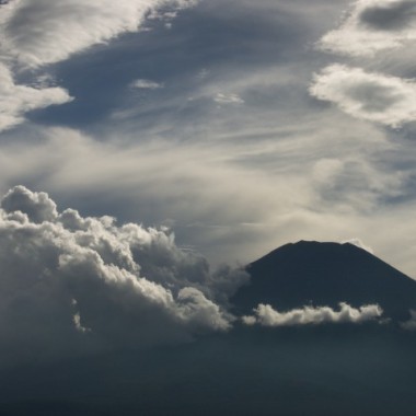クレマチスの丘IZU PHOTO MUSEUMで映像作家フィオナ・タンの個展、富士山をモチーフにした新作公開