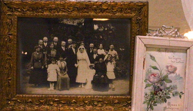 1920から30年頃のフランスでの結婚式の様子