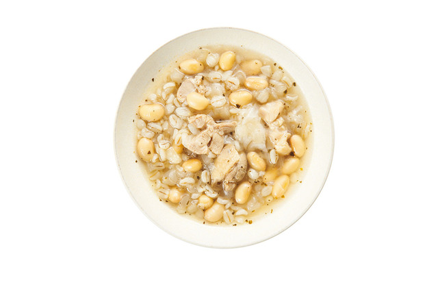 「までーに」の豆と押麦の満腹スープ