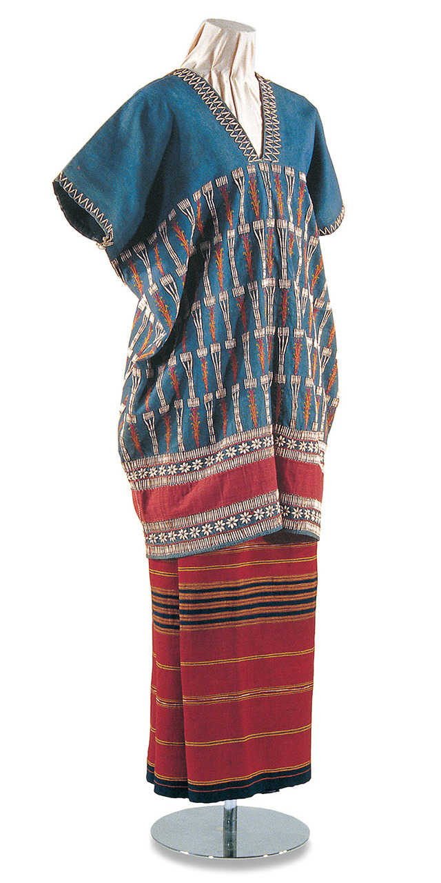 文化学園服飾博物館「ビーズ展」にて展示予定のミャンマー・カレン族衣装