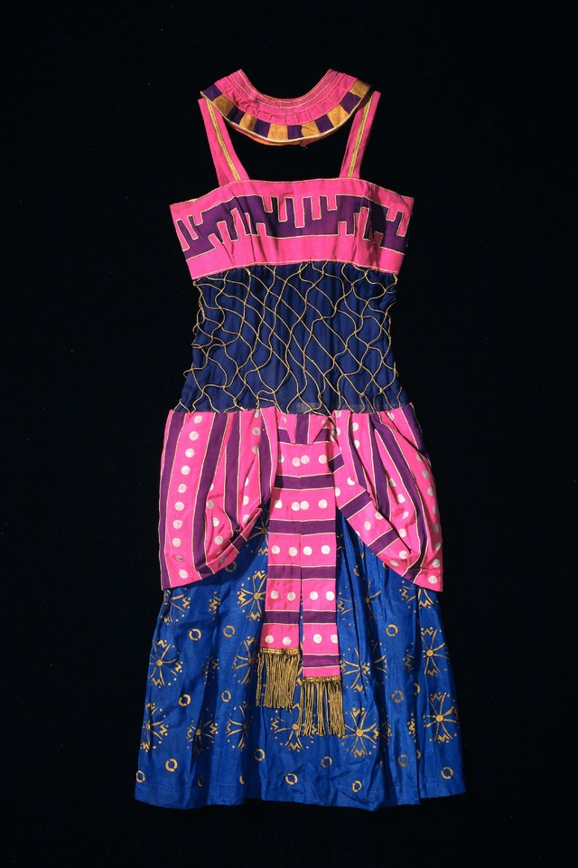 レオン・バクスト「奴隷」あるいは「踊り子」の衣裳（《クレオパトラ》より）1918-36年頃 オーストラリア国立美術館