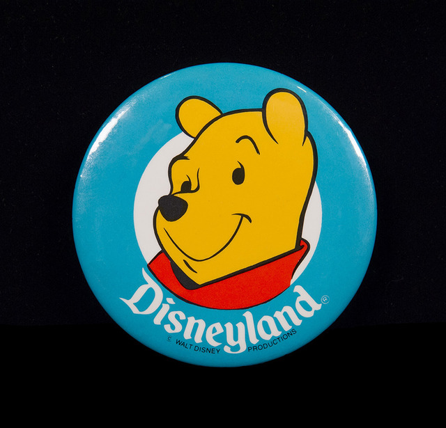ディズニーランド「くまのプーさん」缶バッジ（1982年）ウォルト・ディズニー・アーカイブス