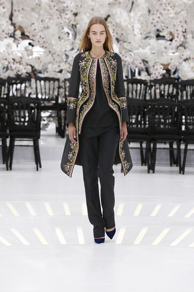 LOOK 38,EMBROIDERED BLACK SILK COAT WITH BLACK WOOL TOP AND BLACK WOOL PANTS.