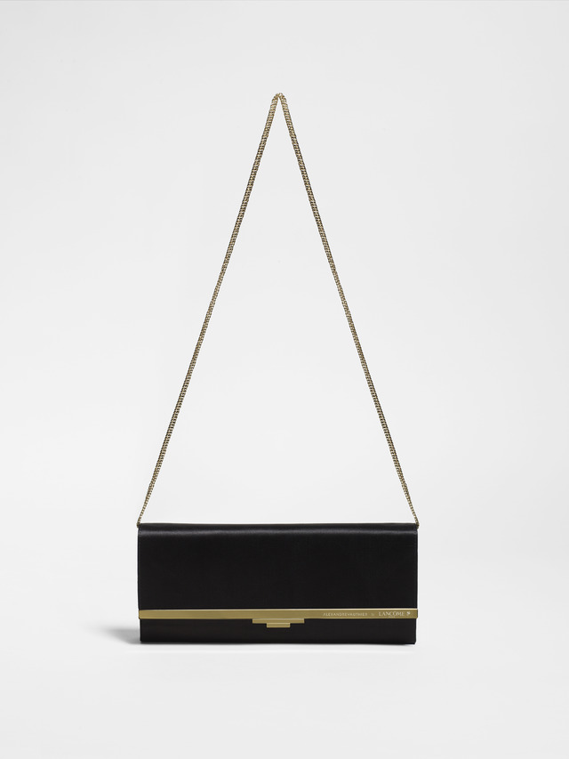 アレクサンドル・ボーティエのコラボレーションバッグ「運命の美」