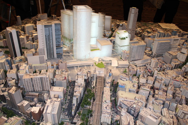 未来の渋谷駅周辺を1/250スケールにした模型