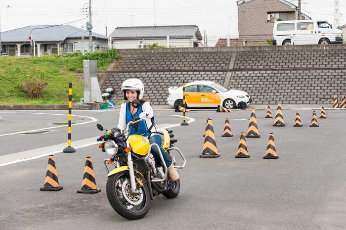 バイク女子