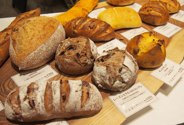 メゾン カイザー代表の木村周一郎は、パンを使って食卓を豊かにする提案