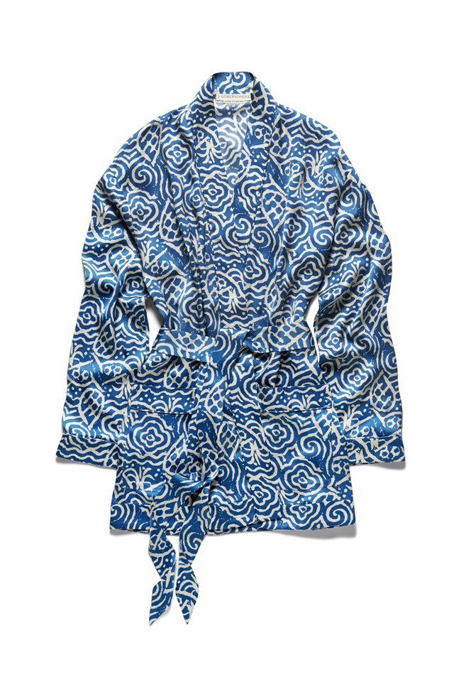 ピーター・シュレッシンガーのプリントをベースにしたパジャマコレクション　8万4,000円