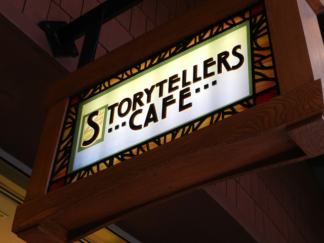 ディズニー・グランド・カリフォルニアン・ホテル＆スパ 1Fの「ストーリーテラー・カフェ」