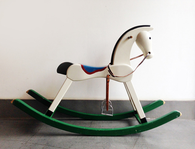 1950年から60年代にデザイナーのカイ・ポイズンがデザインした木馬
