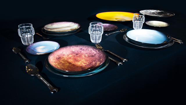 ディーゼル リビング×セレッティのテーブルウェアコレクション第2弾「コズミック ダイナー（COSMIC DINER）」が発売