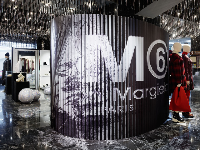エムエム6 メゾン マルジェラが16AWコレクションのポップアップショップをオープン