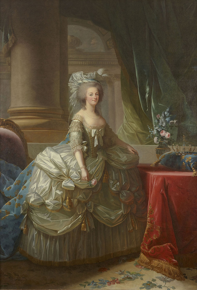 エリザベト=ルイーズ・ ヴィジェ・ル・ブラン《フランス王妃 マリー・アントワネット》1785 年 油彩、カンヴァス 276×193cm ヴェルサイユ宮殿美術館