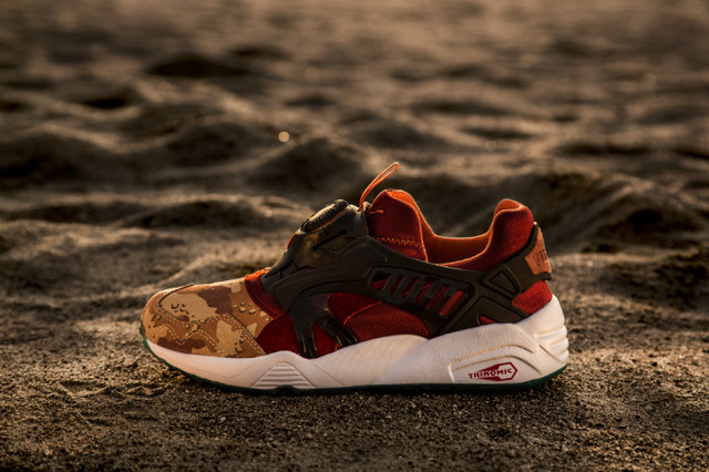 PUMA×atmos×Titoloによるスニーカー「DISC BLAZE “DESERT DUSK”」（1万8,000円）