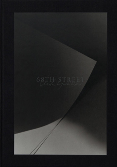 『68TH STREET』上田義彦