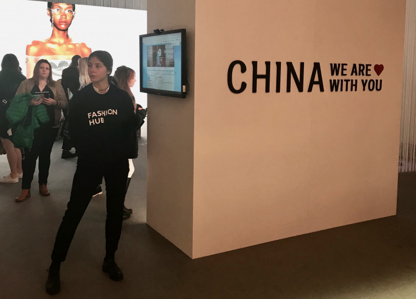 ミラノファッションウィークのサテライト、ファッションハブでは来伊できない中国人デザイナーに向けて支援のスペースを設置した