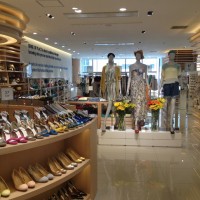 3年で30店舗目指す センスオブプレイス の旗艦店がグランフロントにオープン Photo 4 11 Fashion Headline