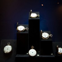 六本木ヒルズのウムにて「時を知る」展開催