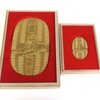 K24（純金）の大判（100万円）と小判（10万円）