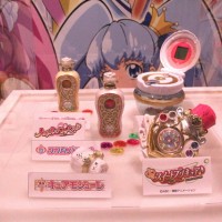 歴代のプリキュアたちの変身アイテムも展示