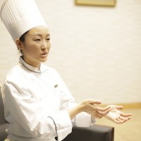 パレスホテル東京のショコラティエール小林美貴さん