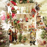 伊勢丹新宿店リビングフロアにはクリスマス用品が並ぶ