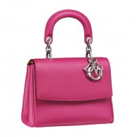 ディオールのハンドバッグ「Be Dior」